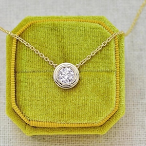 1 Ct Diamond Necklace, 14K Gold Round Lab Grown Diamond Wide Bezel Solitaire Pendant With Chain