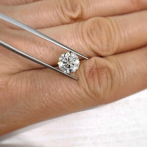 2 Carat Round Brilliant Loose Lab Grown Diamond, ideal cut, gifting image 1