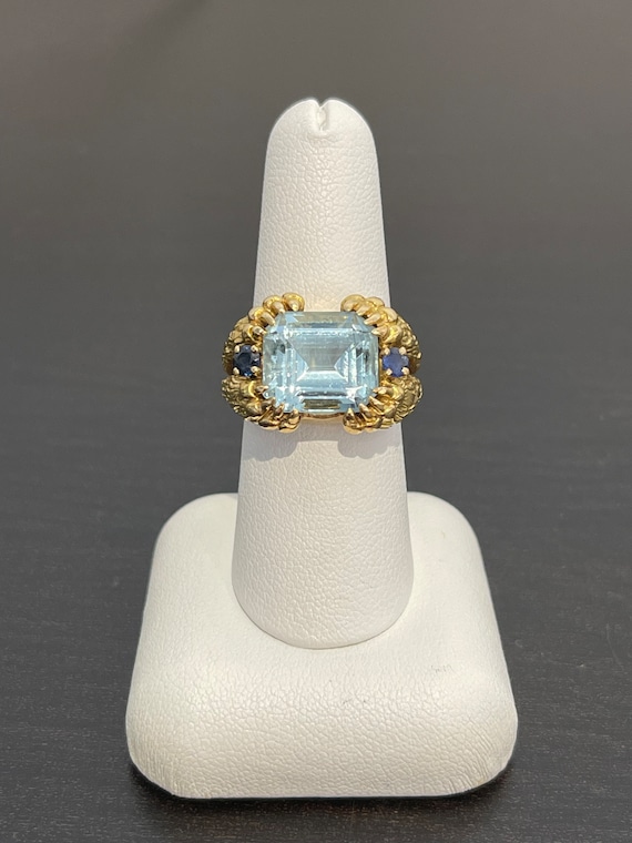 Aquamarine and Sapphire Ring in 18K Yellow Gold