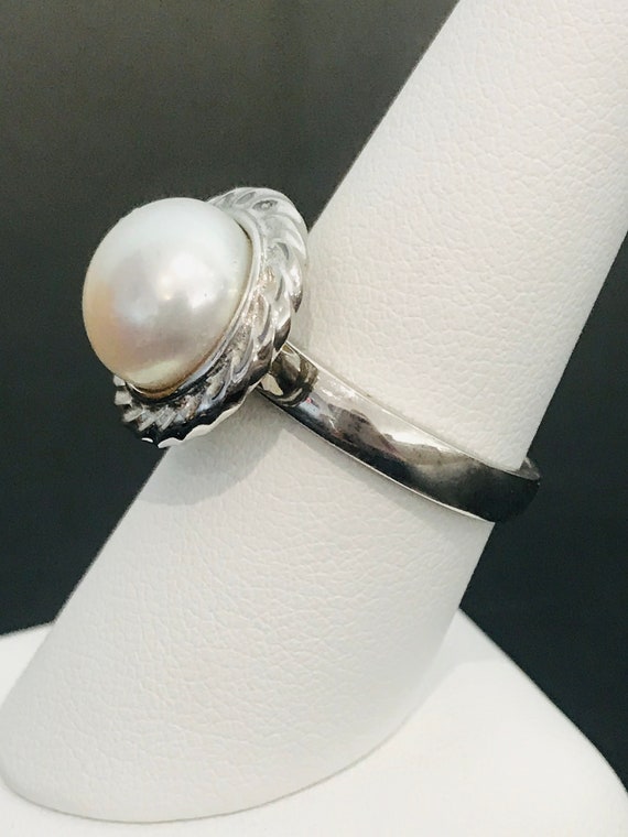 Natural Pearl Solitaire Ring - image 3