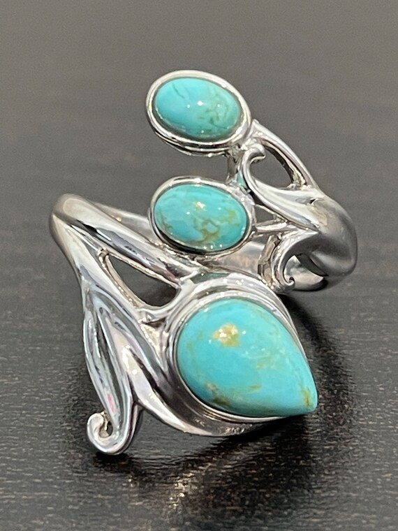 Turquoise Leaf Ring in Sterling Silver - image 2