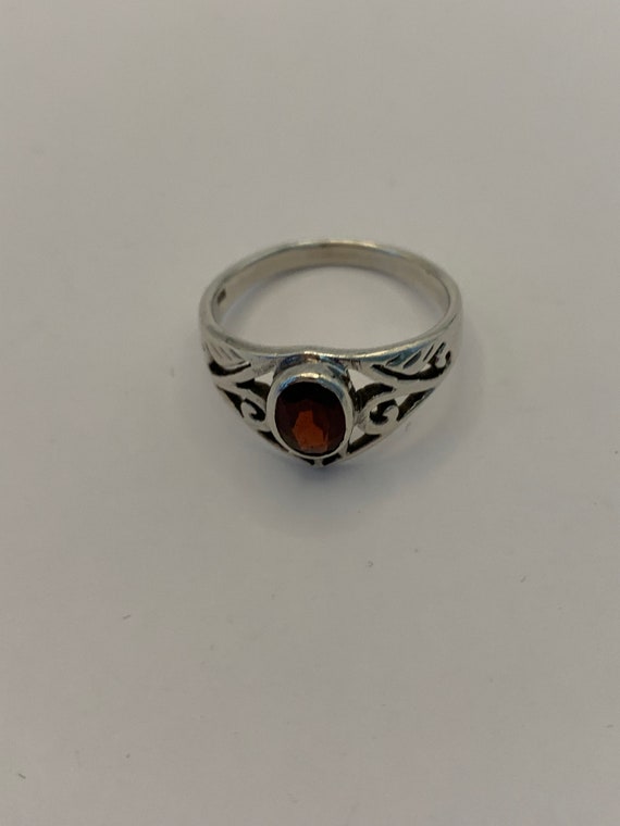 Sterling Garnet Vintage Ring - image 4