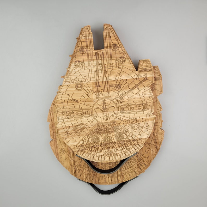 Millennium Falcon Cutting Board - Thumbnail 5