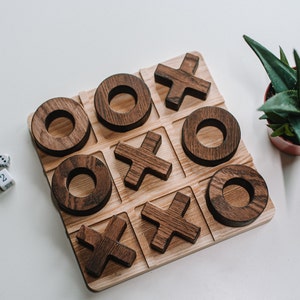 Tic Tac Toe Wooden Board Game, Noughts And Crosses, Xs And Os Board Game, Family Game, Wood Game Play With Friends, Personalized Custom Text