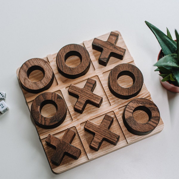 Tic Tac Toe Wooden Board Game, Noughts And Crosses, Xs And Os Board Game, Family Game, Wood Game Play With Friends, Personalized Custom Text