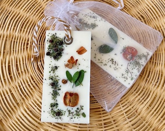 Apple Soy Wax Tablet Freshener, Gift Unique Favor in Organza Bag, Natural Bathroom Closet Room Fragrance Sachet, Eco-Friendly Car Deodorizer