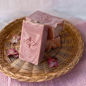 Collagen & Shea Butter Lux Soap - Nourishing Bar for Dry Sensitive Aging Mature Skin, Premium Self Care Product, Gentle Face and Body Wash
