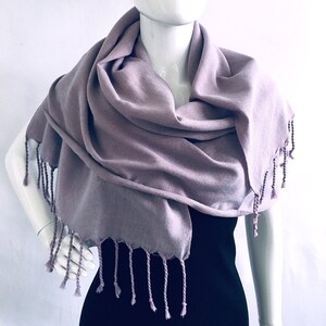 Dusty Lilac Handwoven Uzbek Cotton Pashmina with fringe, Women&#39;s apparel, Fashion Scarf, Bridesmaid gift, the goods of Sogdia