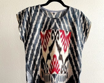 OOAK Amazing Ikat Silk Dress from Tashkent Uzbekistan with pockets, Moiré effect, Handmade Silk dress with fringe, gray, white, red, TGOS