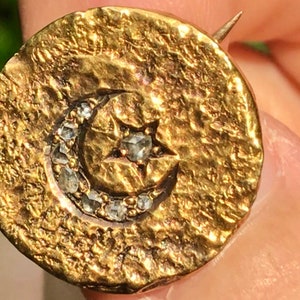 Moneda de amor victoriana ultra rara de oro y diamantes con iniciales incrustadas