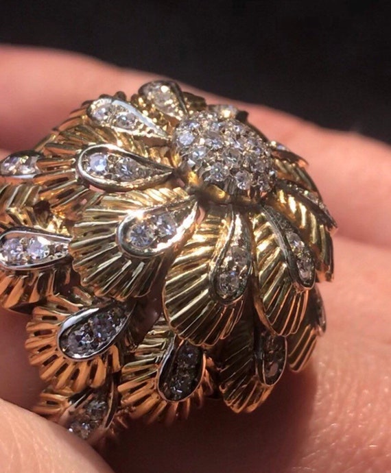 1950s Golden Chrysanthemum Diamond Ring from the … - image 3