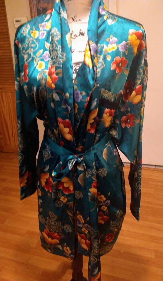 Beautiful Green Floral Vintage Robe 70s SZ M