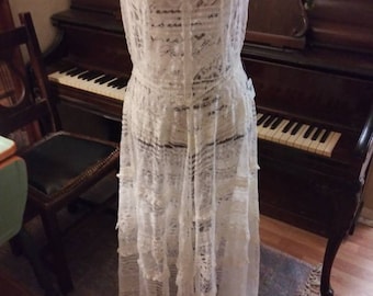 Hermosa Vintage free people Intimates Encaje Vestido / Nightgown. Con la etiqueta Unworn. 90s