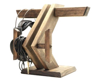 Wood Headphone Stand | Headphone Station | Headphone Stand For Desk | Gifts For Teens | Gift Ideas | Gifts For Him | Christmas Gift |