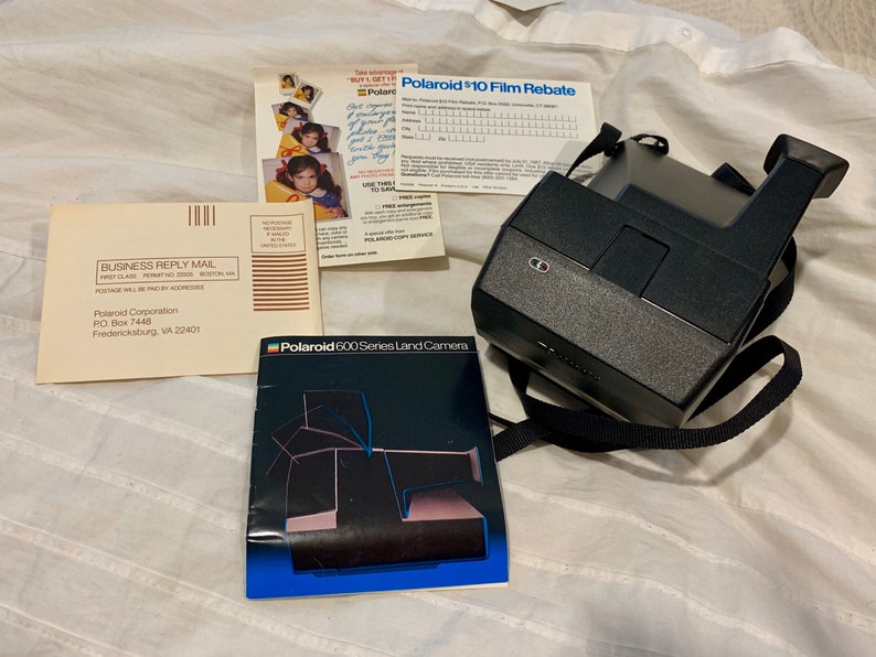 Vintage Polaroid Sun 600 LMS Camera
