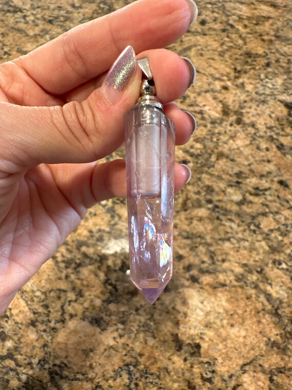 Amethyst diffuser pendant - image 1