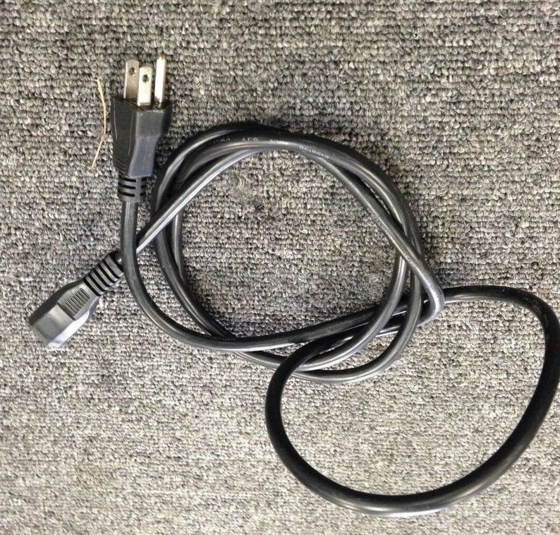 Sony HDW-D1800 CineAlta HDCAM Studio Editing Recorder AC power cord.