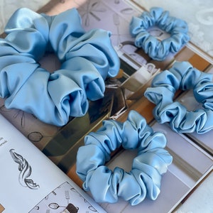 Sky Blue 30 Momme 100% Pure Mulberry Silk Satin Scrunchies  XL Giant Jumbo Regular Skinny Ultra Thin Mini Hair Tie Gift For Wedding Hair Tie