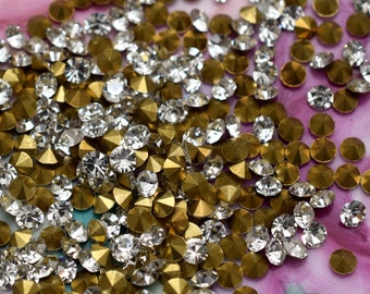 60pcs SS19 Vintage Rhinestones Crystal Clear Crystals Chatons 19SS / Vintage Rhinestones Pointed Back Gold Foil Round Jewelry Finding Supply