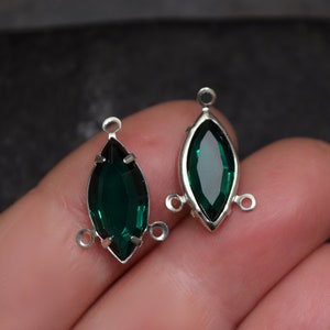 4 Emerald Swarovskis Crystals, 15x7mm Vintage Navette Silver Setting, 3 loop connectors, Marquise Pointed Back Unfoiled Jewelry Findings DIY