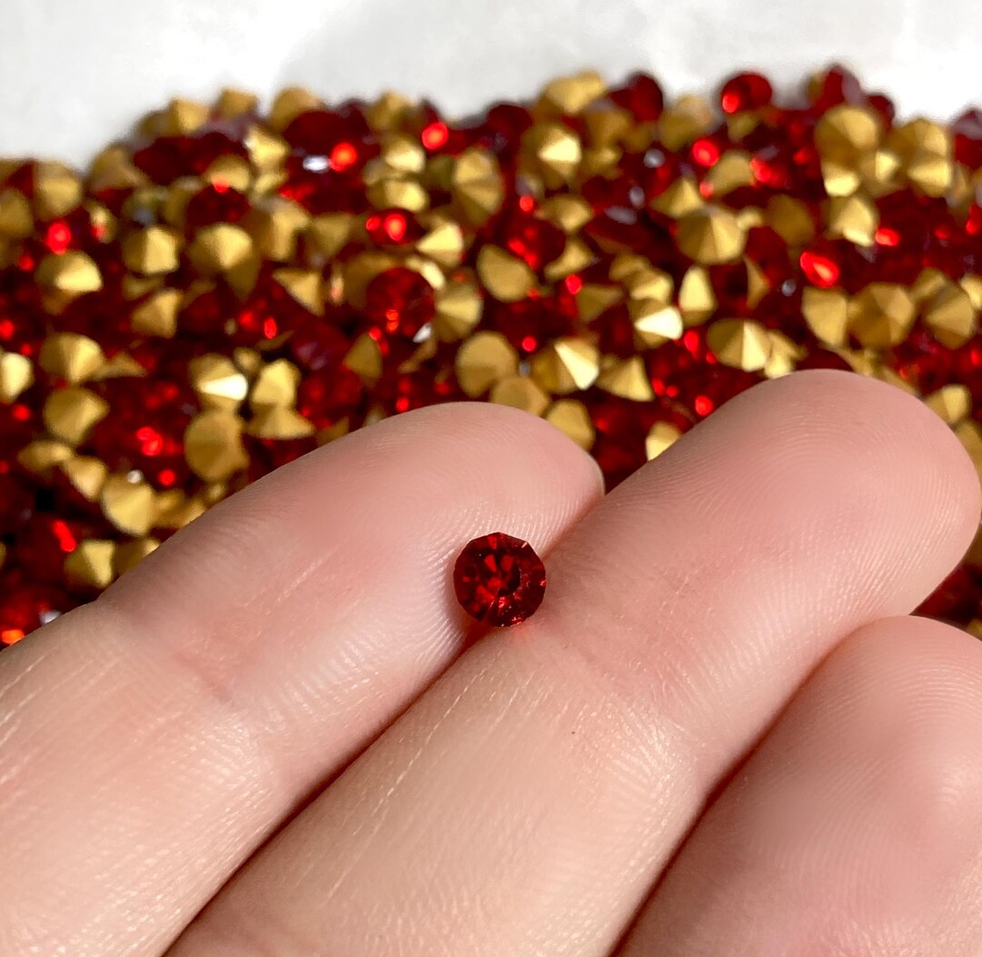 Light Siam SS20 Rhinestone Crystals, Red Pointed Back Chatons, 4.6mm-4 ...