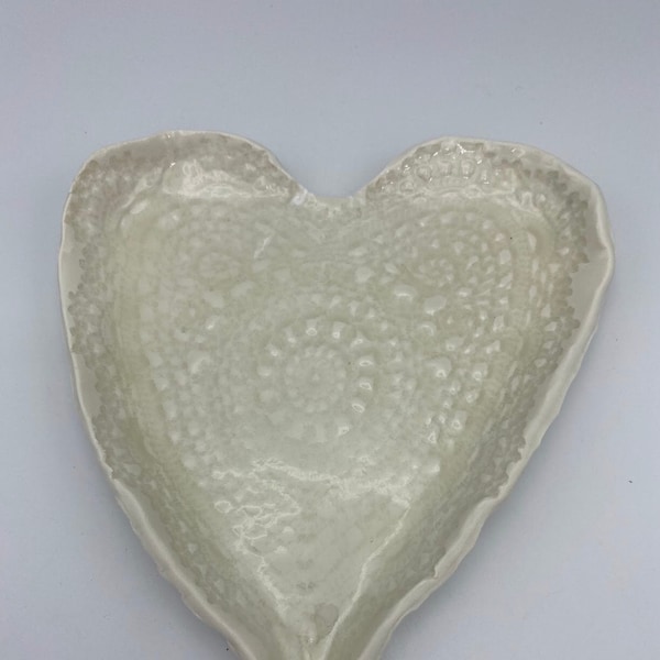 Porcelain Heart Doily Dish