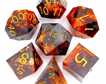 Juego de dados de lava hechos a mano: dados de resina con bordes afilados para D&D