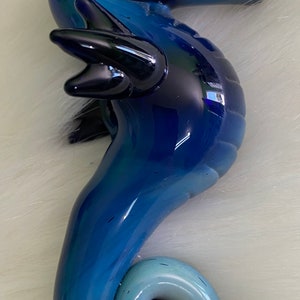 SeaDra Glass Hand Pipe Buy any two items from shop get FREE Grinder