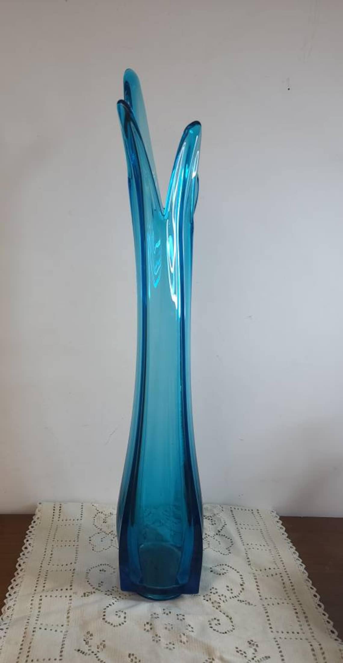 L.E. Smith Glass 23 inch Swung Vase Etsy