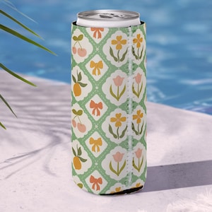 Trendy Fruit & Bows Can Cooler, Coquette Summer Drink Holder, Togo Drink Sleeve, Girly Party Accessoires