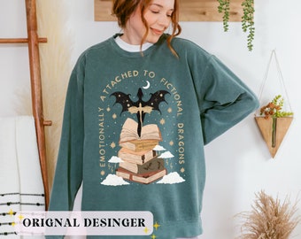 Emotionally Attached to Fictional Dragons Bookish Sweatshirt | Fantasy Romance Reader Gift Romantacy | Book Merch | Wingleader Booktok