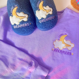 A Court of Dreamers geborduurd sweatshirt met ronde hals, Night Court ACOTAR SJM Fantasy-merchandise, Sarah J Maas-fancadeaus, gelicentieerde boekmerchandise