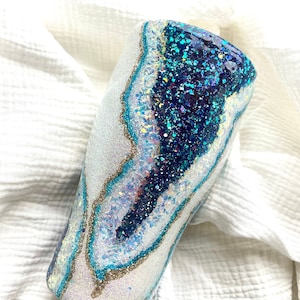 blue Geode Glitter tumbler, Personalized glitter tumbler, Glitter tumbler design, agate glitter tumbler, custom tumbler, custom coffee cup