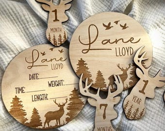 Deer Baby Milestone Discs, Hunting Nursery Decor, Woodland Baby Monthly Markers, Rustic Baby Shower Gift, Personalized Baby Milestones