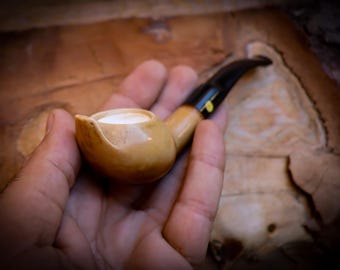 Lee Van Cleef, Calcined Smooth Special Handmade Squat Bulldog Meerschaum Pipe With Leather Box- Astaş Meerschaum