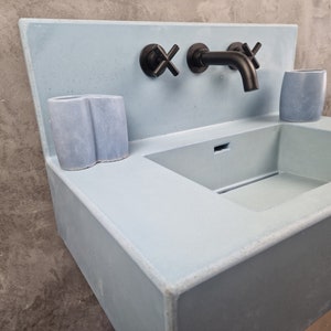 Concrete Bathroom Sink with Backsplash: Wall Mount Trough Sink