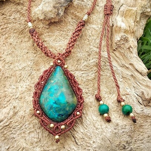 Chrysocolla macrame necklace, macrame necklace, macrame pendant, pendentif macrame, chrysocolla necklace macrame, chrysocolla pendant