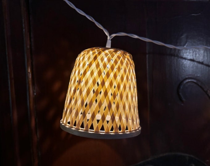 3.50m indoor LED light garland, 15 bamboo decorations, transformer and plug provided