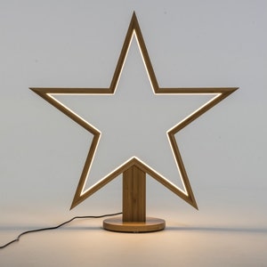 Bambusstern-Weihnachtslichtmuster auf Neon-Flex-LED-Sockel warmweiß für den Innenbereich, 55 cm