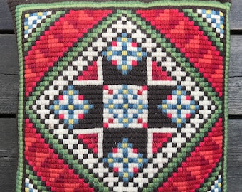 vintage norvégienne en laine brodée à la main taie d&#39;oreiller coussin fait main fait main, coussin décoratif, décoration d&#39;intérieur, 1970 Telemark Norvège