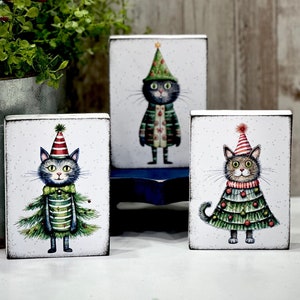 Unique Christmas cat wood block signs, Festive cat decorations for holiday season, Adorable cat themed gifts, holiday accents for cat lovers