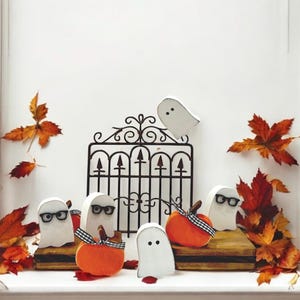 Mini Halloween Ghost & Pumpkin Trio, Cute Ghosts with Glasses, Fall tiered tray decor, coffee bar ghost, Halloween shelf sitters,  gift idea