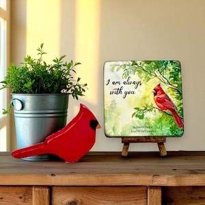 Placa conmemorativa de cardenal – Letrero de madera personalizado con caballete – Regalo de condolencias de Red Bird – Recuerdo en memoria de un amado