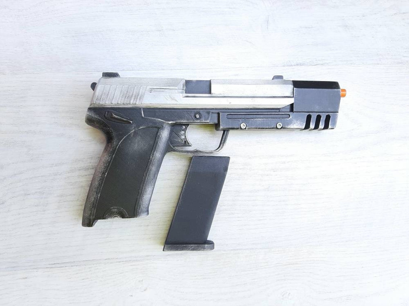 Lara Croft Pistol Gun Weapon from Tomb Raider HK 9mm Accurate Etsy