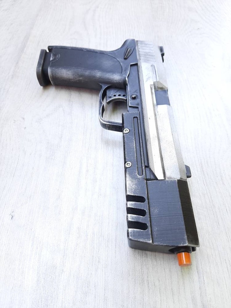 Lara Croft Pistol Gun Weapon From Tomb Raider HK 9mm Accurate Etsy