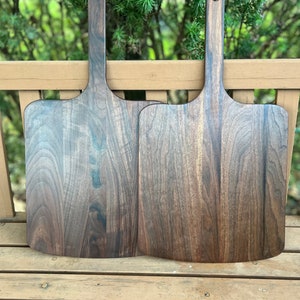 Handmade Walnut Pizza Peel: Oven Paddle with Handle, Kitchen Decor
