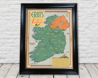 Pode incluir: Mapa vintage emoldurado da Irlanda, intitulado "Erin's First Families". O mapa é em tons de verde e laranja, com texto indicando regiões e corpos d'água. O mapa é emoldurado em uma moldura preta e é exibido contra uma parede de tijolos brancos.