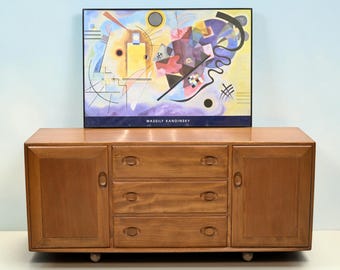 Ercol Windsor Sideboard Model Number 455 Natural Light Finish FREE UK Delivery*