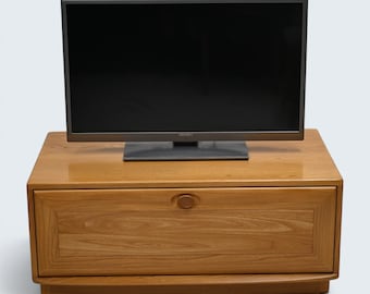 Ercol Windsor TV Stand / Video Unit Double Width Light Finish FREE UK Delivery*