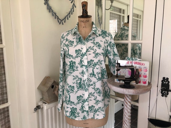 TOILE De JOUY BLOUSE